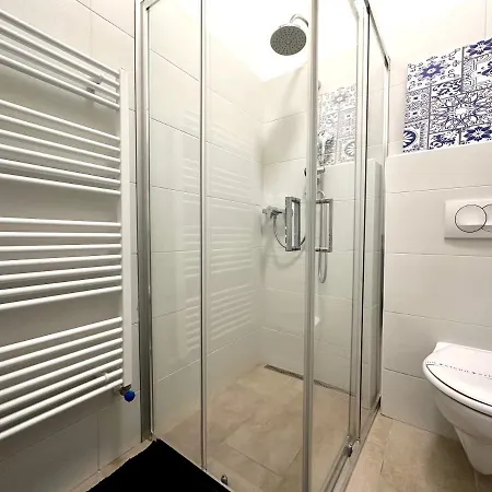 Luxury Huge - 92m2 - 3 Bedrooms - 3 Air Conditioners - Free Garage!!! *