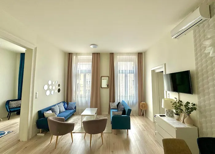 Apartmán Luxury Huge - 92m2 - 3 Bedrooms - 3 Air Conditioners - Free Garage!!! *